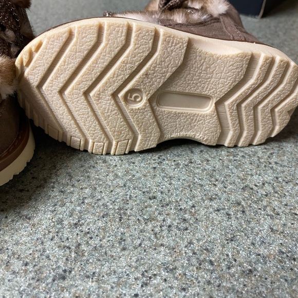 Toddler boots size 5 dr scholls kids never worn - Picture 4 of 5